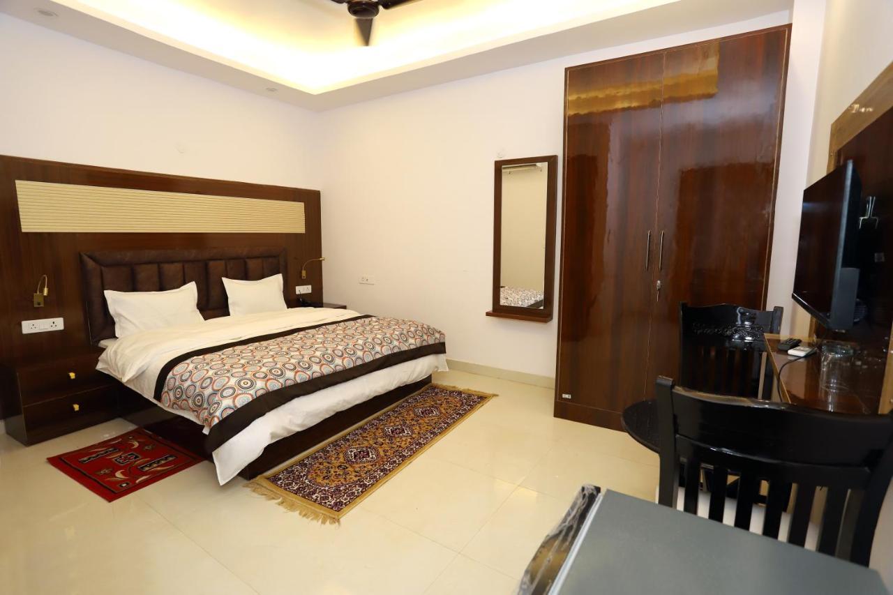 Vrindavan Guest House New Delhi Exterior photo